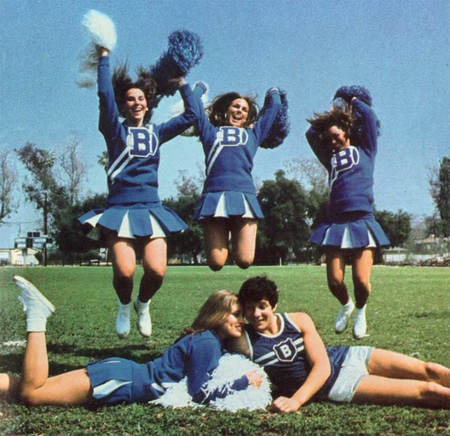 No, 'Poms' isn't based on an Arizona cheer team. Sorry, Rhea Perlman